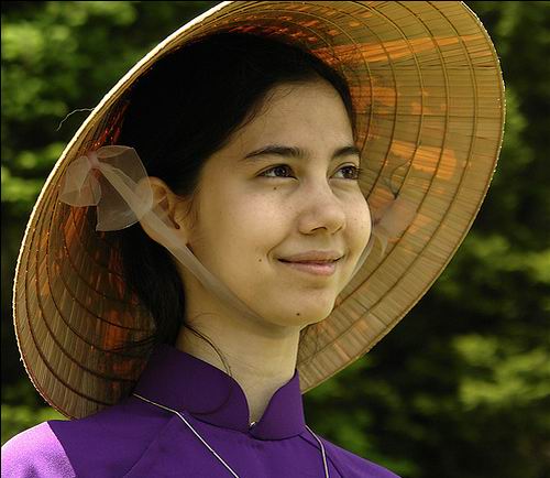 conical hat Vietnam