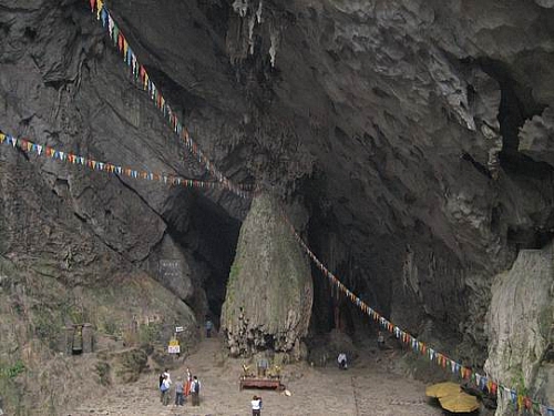Perfume Pagoda Vietnam